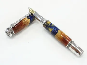 Majestic fountain pen in maple burl hybrid with black titanium nitride trim
