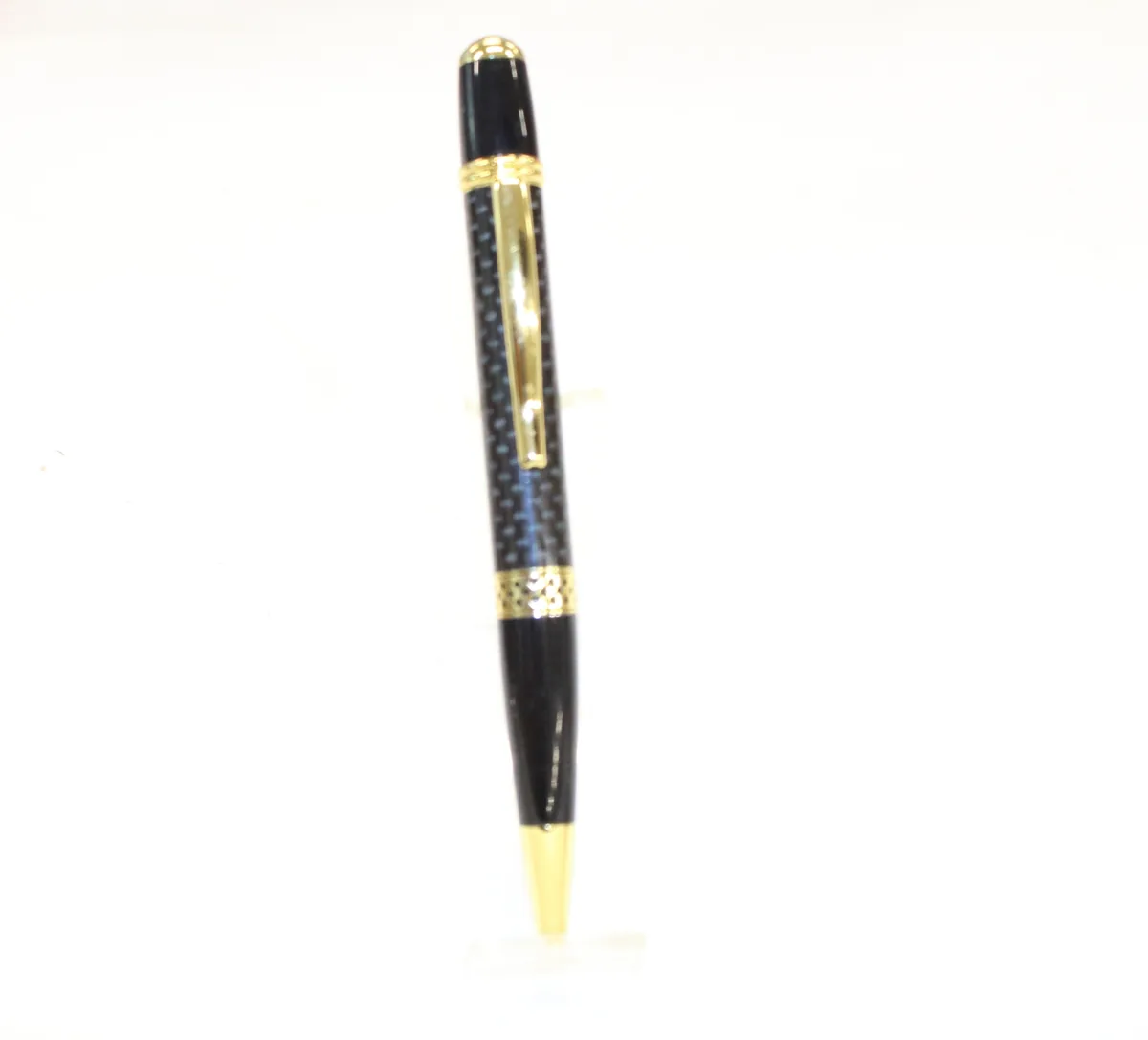 Mesa style pen with 24kt gold trim and a carbon fiber barrel